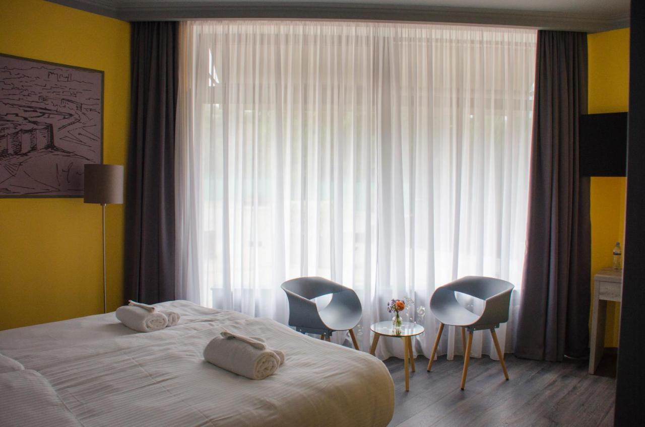 Atoneli Hotel Тбилиси Экстерьер фото
